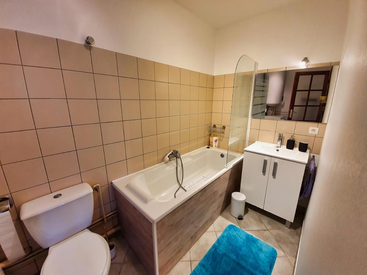 Idealement Situe, Spacieux Et Agreable, Parking Gratuit Et Classe 3 Etoiles Mende Exterior photo