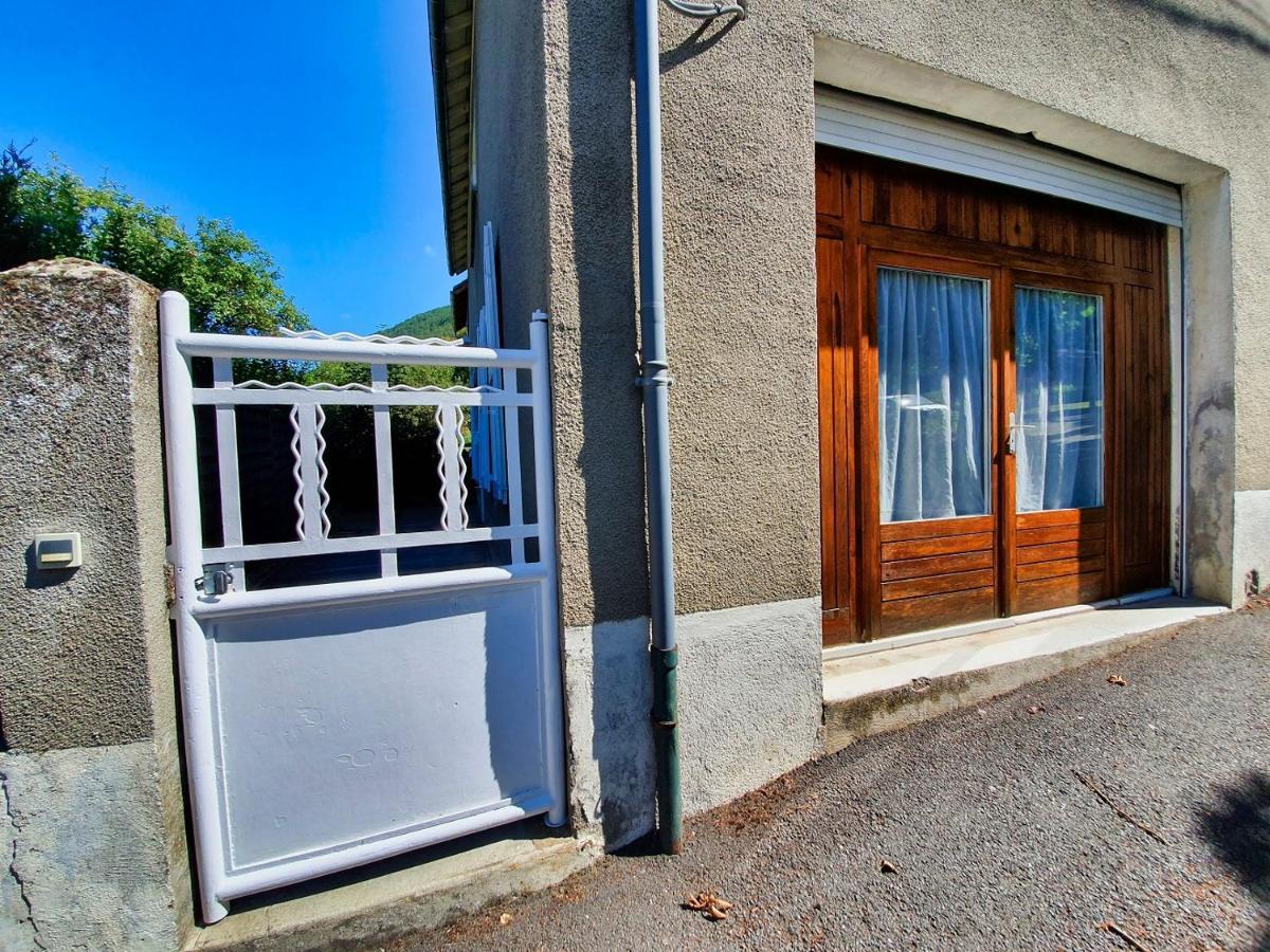 Idealement Situe, Spacieux Et Agreable, Parking Gratuit Et Classe 3 Etoiles Mende Exterior photo